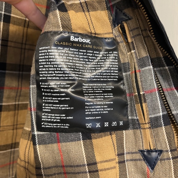 Barbour Beadnell Wax Jacket-size 6- Navy - Picture 3 of 5